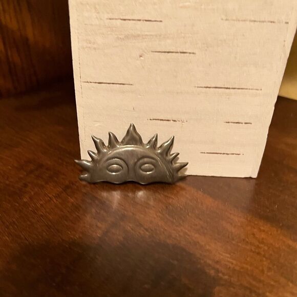 VINTAGE SUN STERLING SILVER PIN BROOCH 925 - Picture 1 of 5